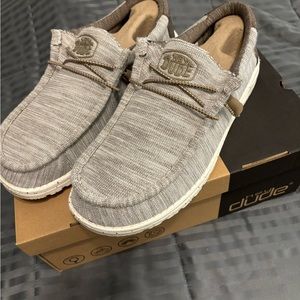 Hey Dude tan/brown shoes - size 10